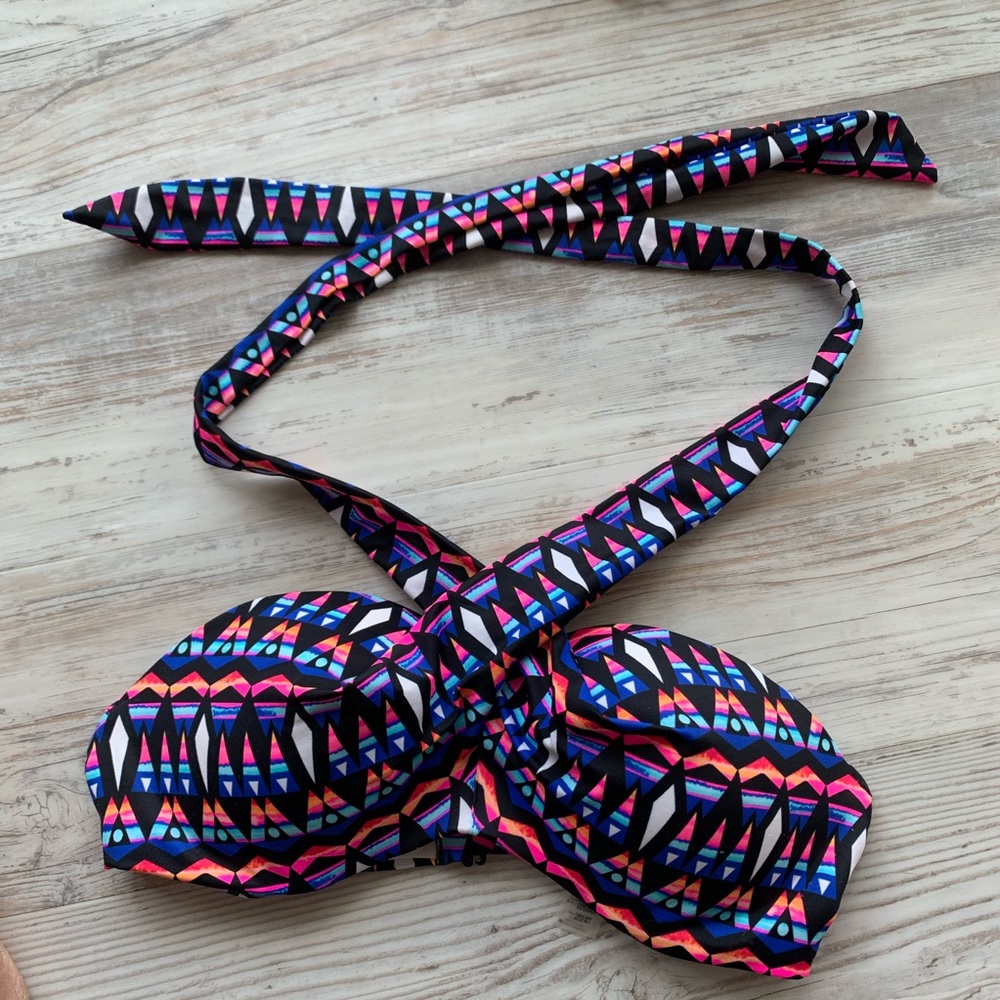 Pink Victoria’s Secret push up wrap swim top small